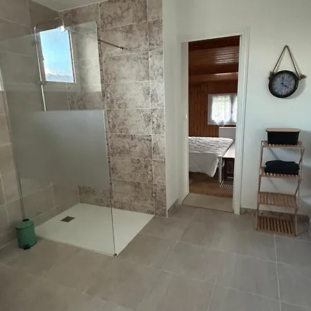 Les Chicoufs Couette-café